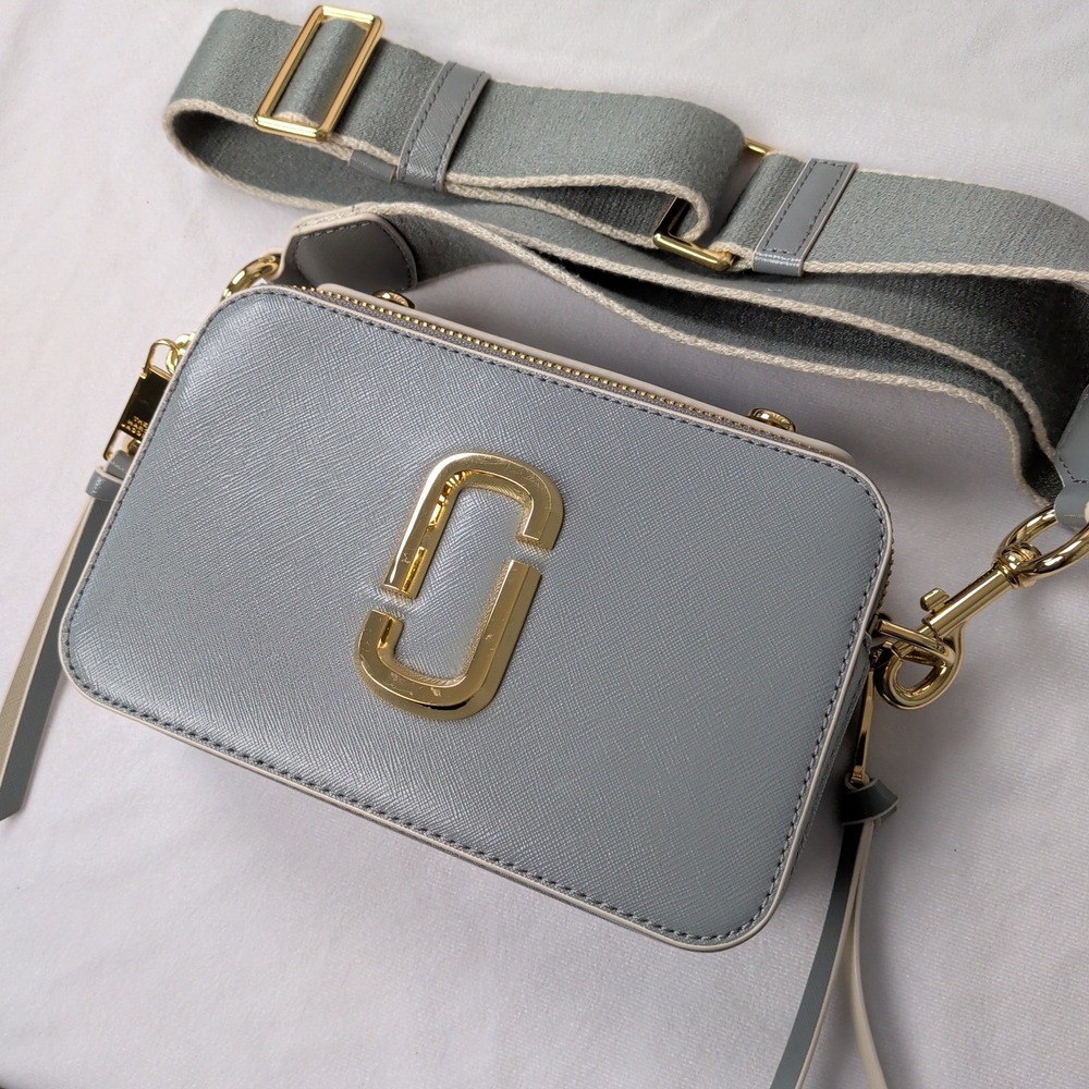 Marc Jacobs The Sure Shot Large Snapshot Crossbody Purse Gray M0015898 - Picture 1 of 16